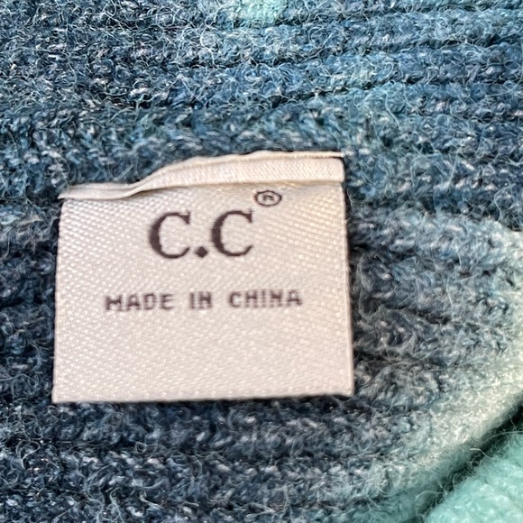 CC exclusive tie dye beanie - Picture 2 of 2